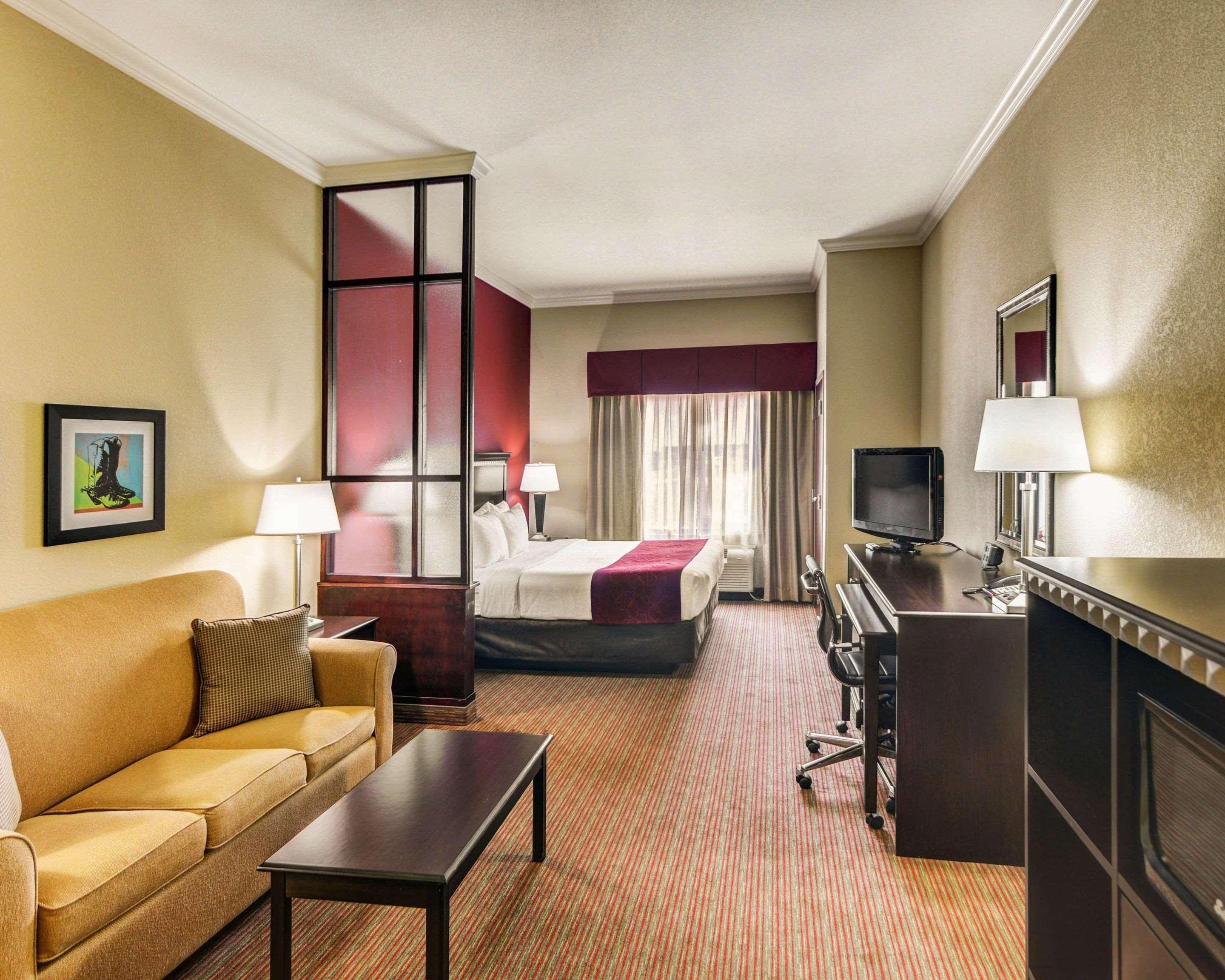 Comfort Suites Fort Worth South Zewnętrze zdjęcie