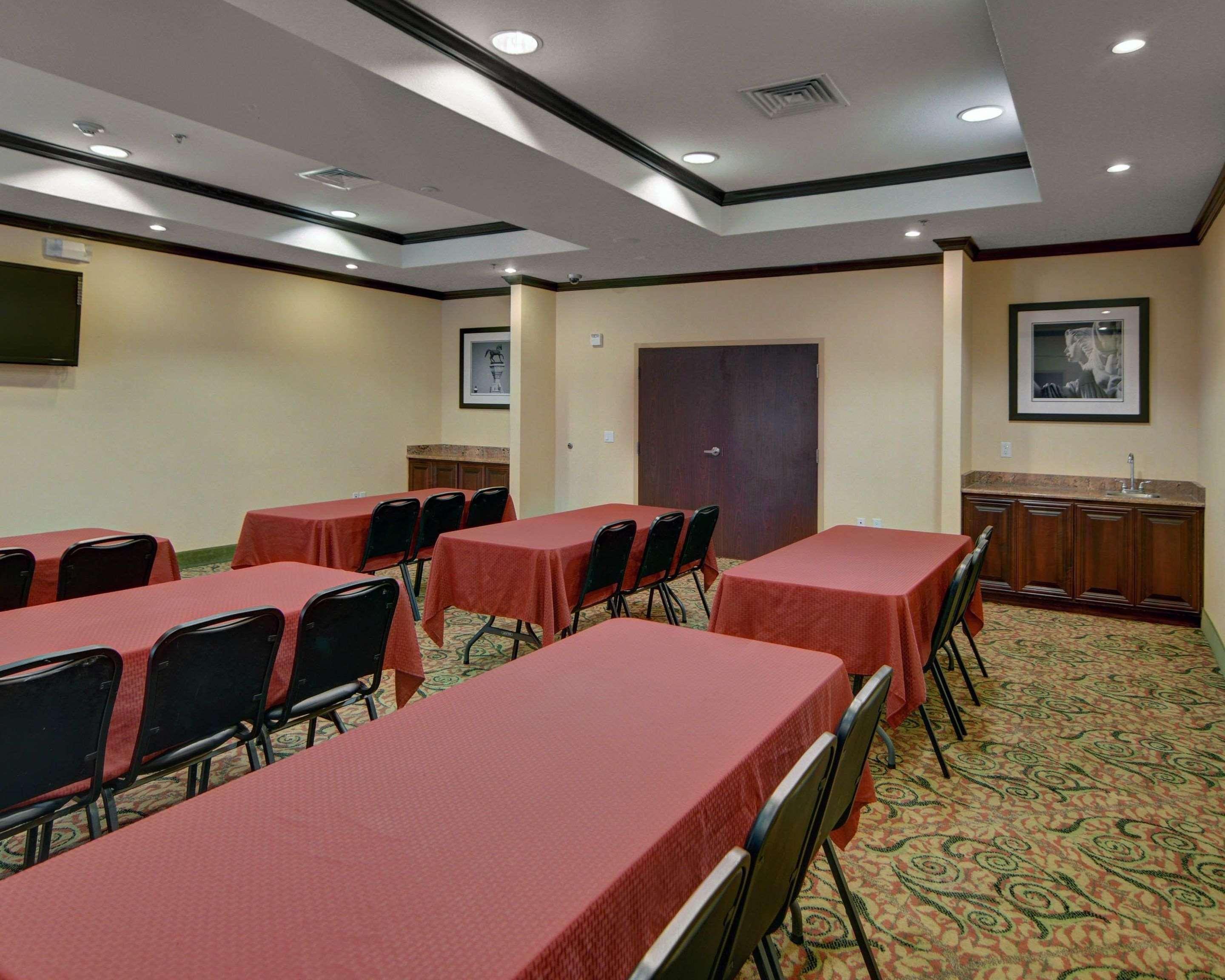 Comfort Suites Fort Worth South Zewnętrze zdjęcie